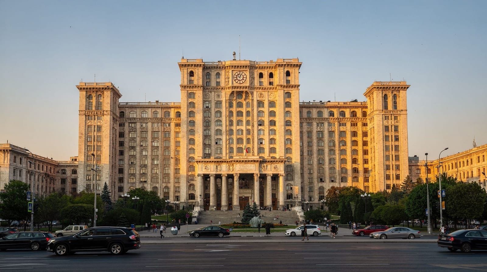 Bucharest: Communism and Ceausescu's history private tour