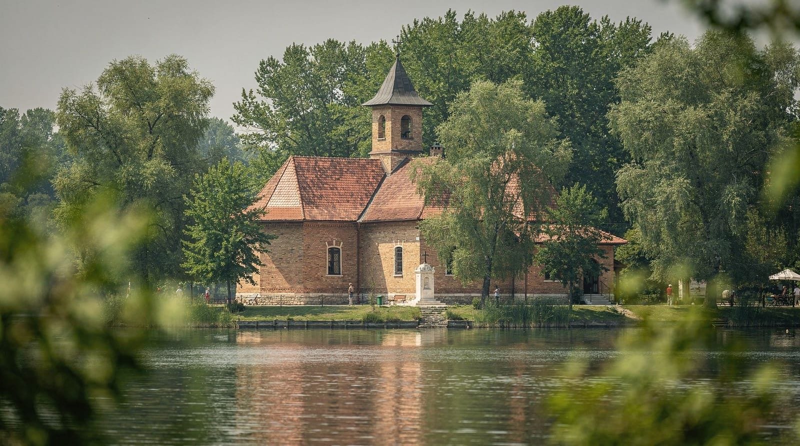 Slănic: Snagov monastery Mogosoaia salt mine day trip Bucharest